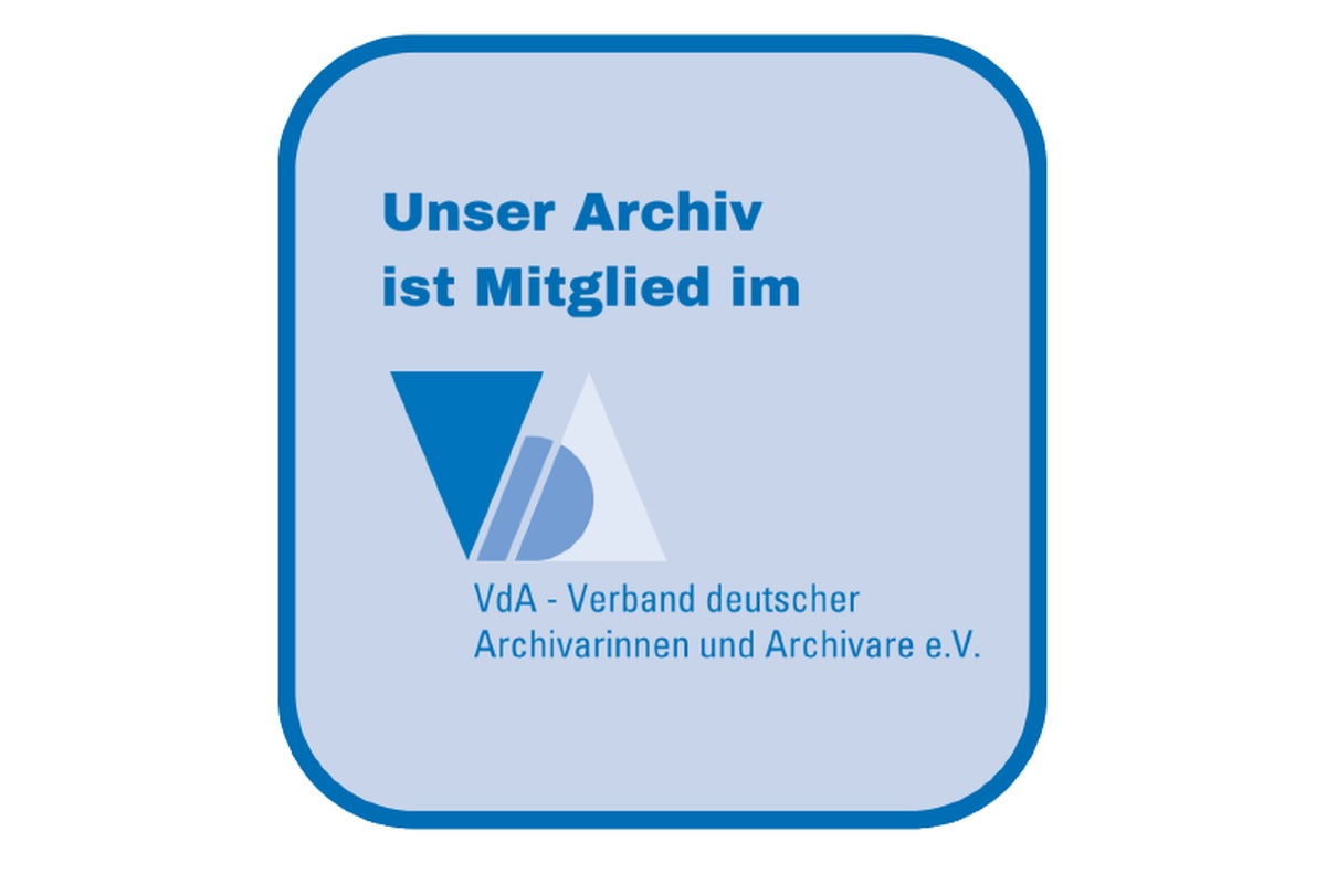 Logo VdA Stilisiertes Kürzel "VdA" mit Schriftzug "VdA - Verband deutscher Archivarinnen und Archivare e.V."