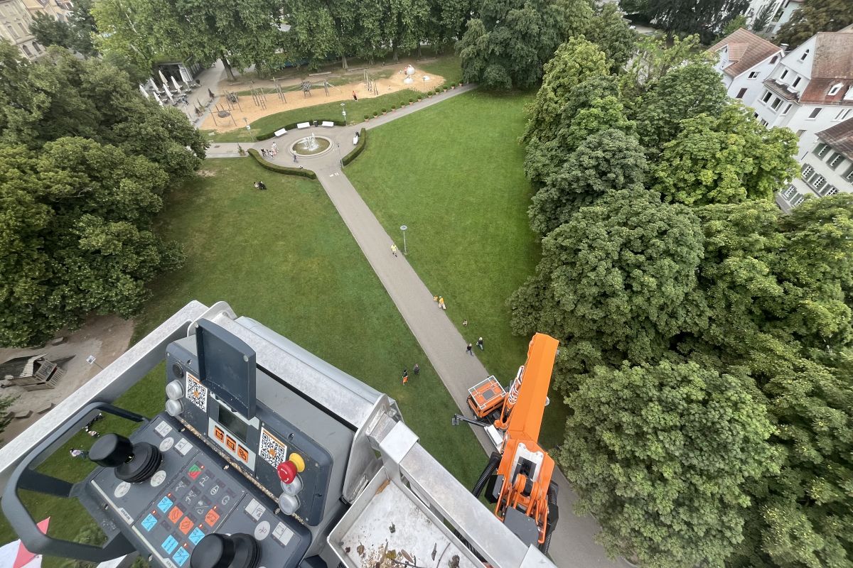 Blick aus 30 Meter Höhe über die Maille