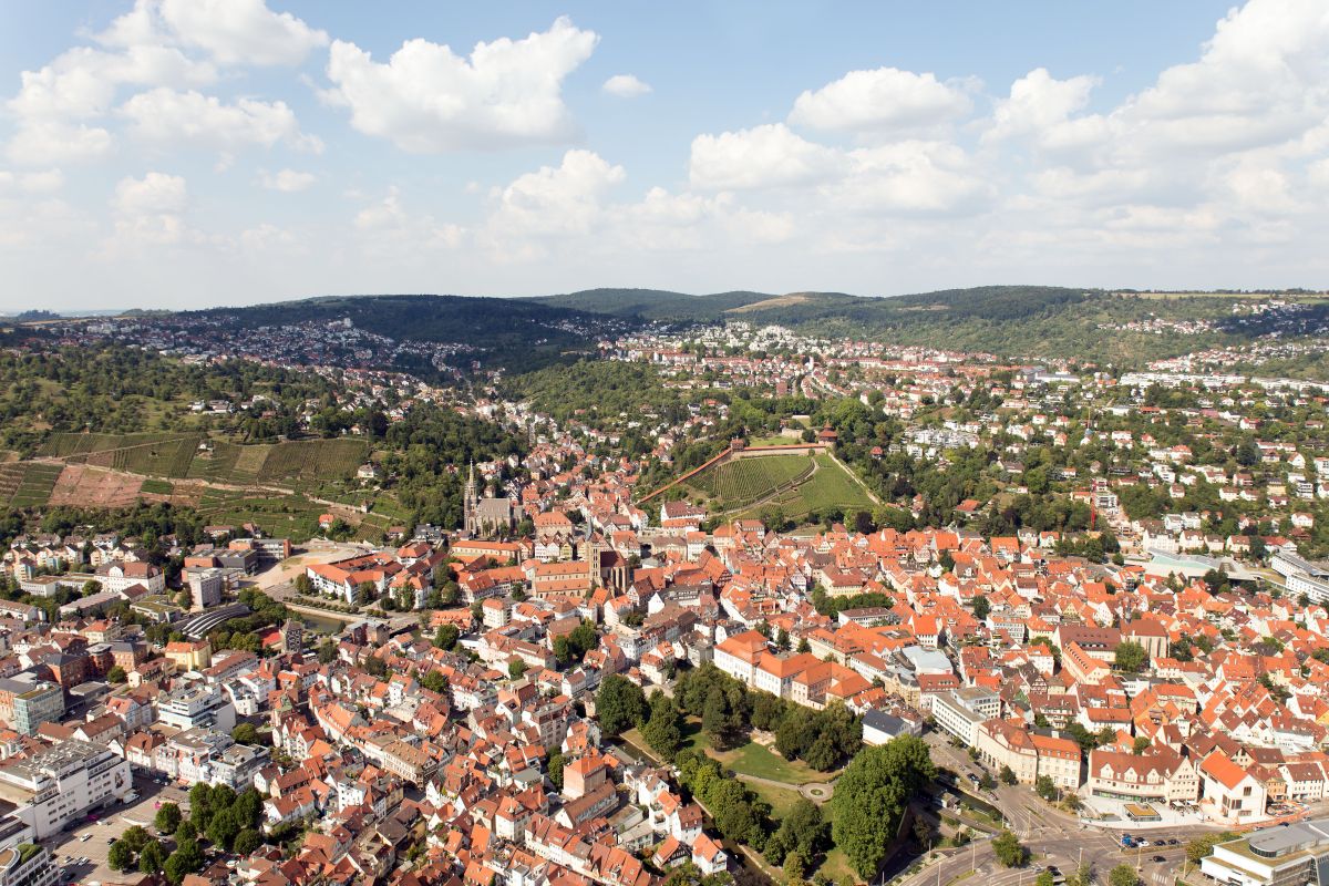 Link Standortinformation: Blick über Esslingen am Neckar Link Blick über Esslingen am Neckar