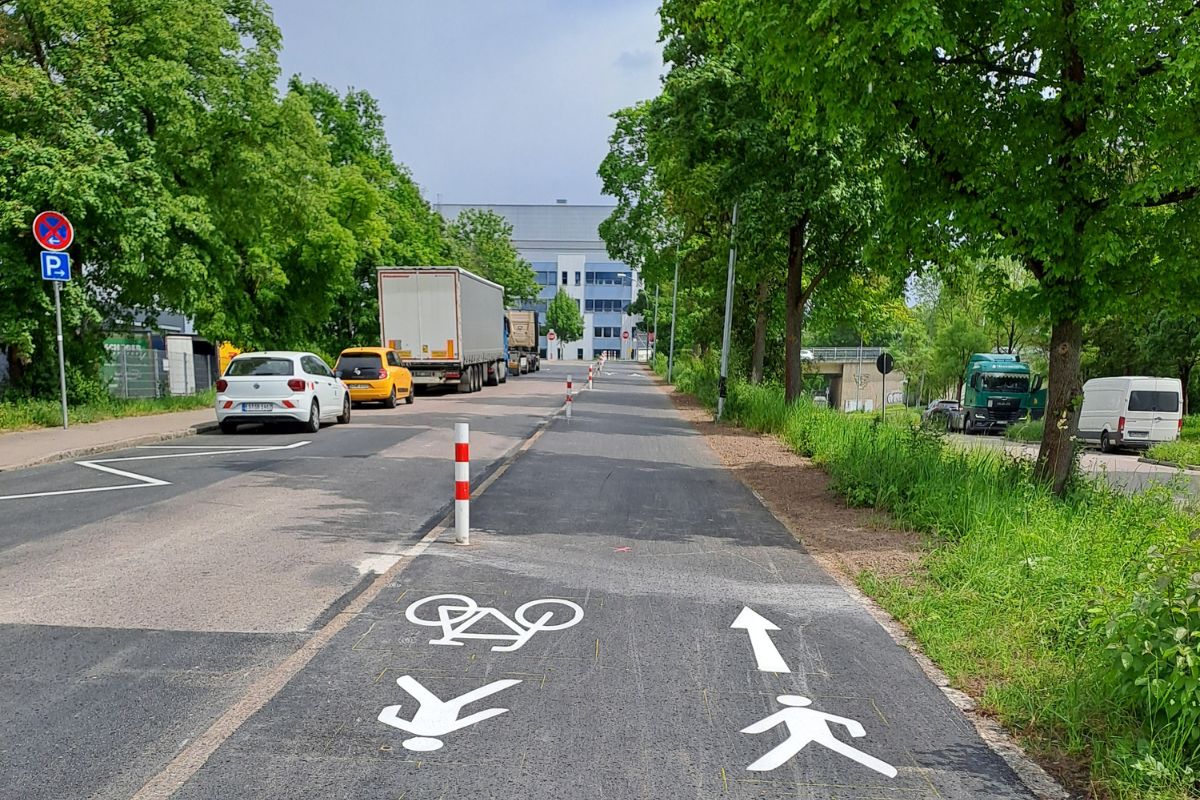 Neuer Radweg an der Zeppelinstraße