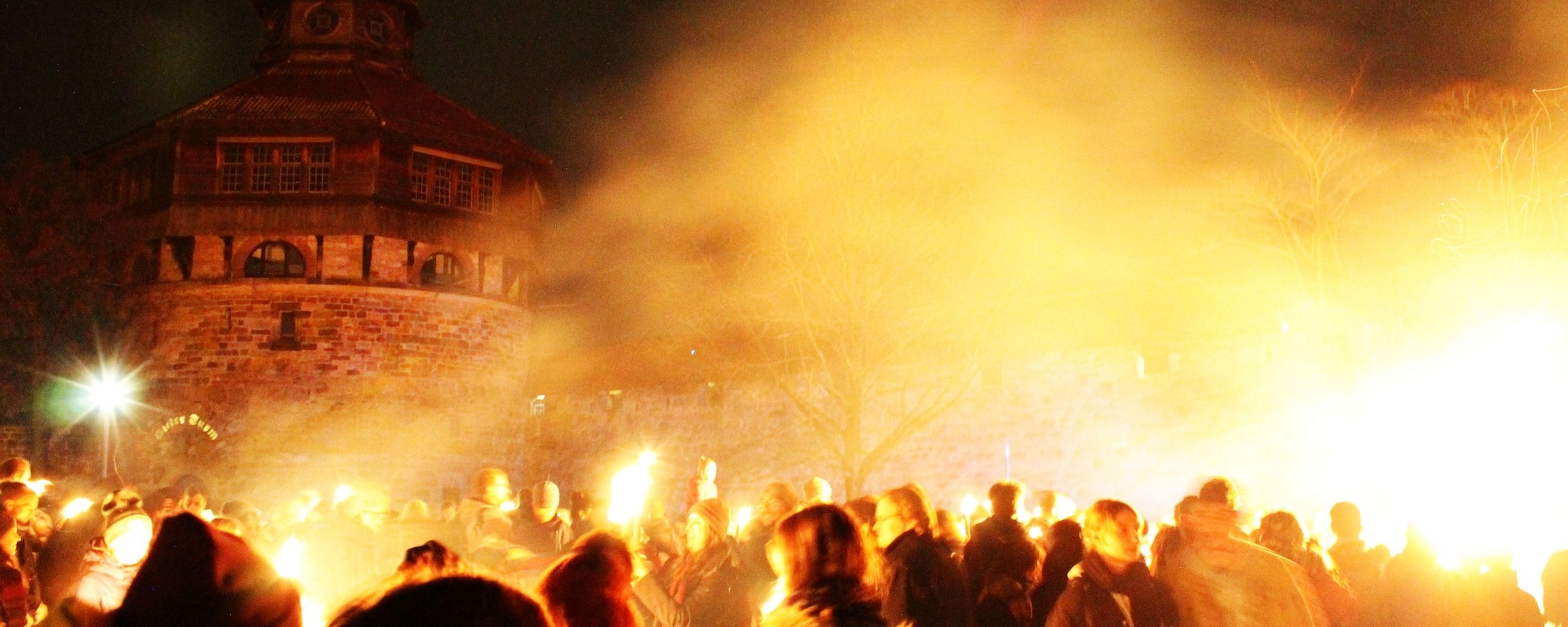 Fackelzug auf der Esslinger Burg